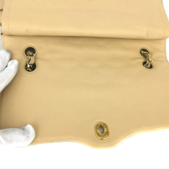 CHANEL Paris Limited Edition Double Flap Bag - Picture 5 of 10